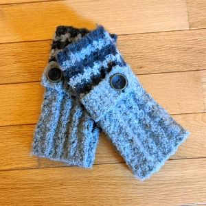 Fingerless mittens